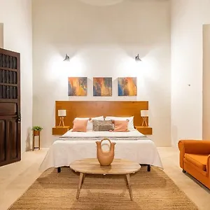 Couette-café Casa Dos Lirios, Mérida